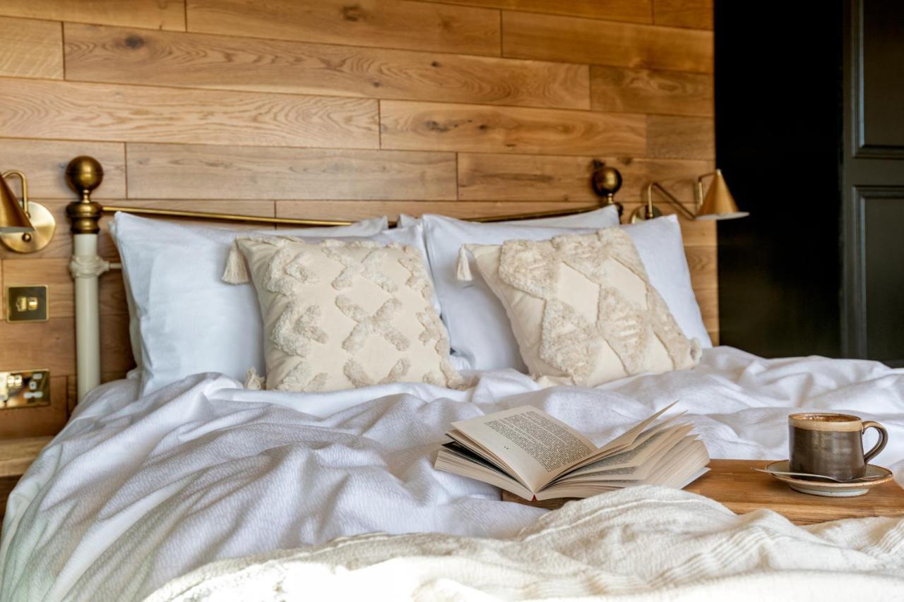 Alba - Charming Boutique Forest View Cabin With Hot Tub In Ballater Εξωτερικό φωτογραφία