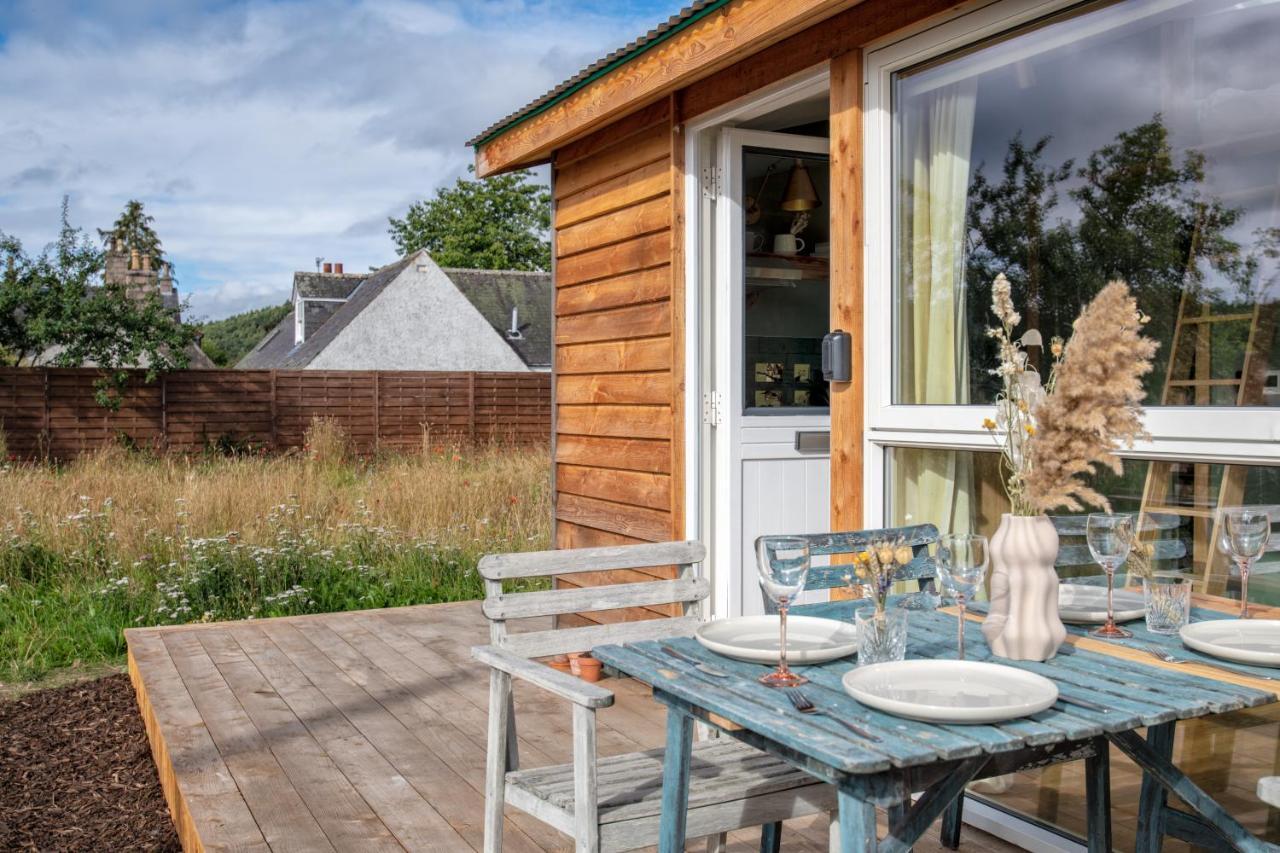 Alba - Charming Boutique Forest View Cabin With Hot Tub In Ballater Εξωτερικό φωτογραφία